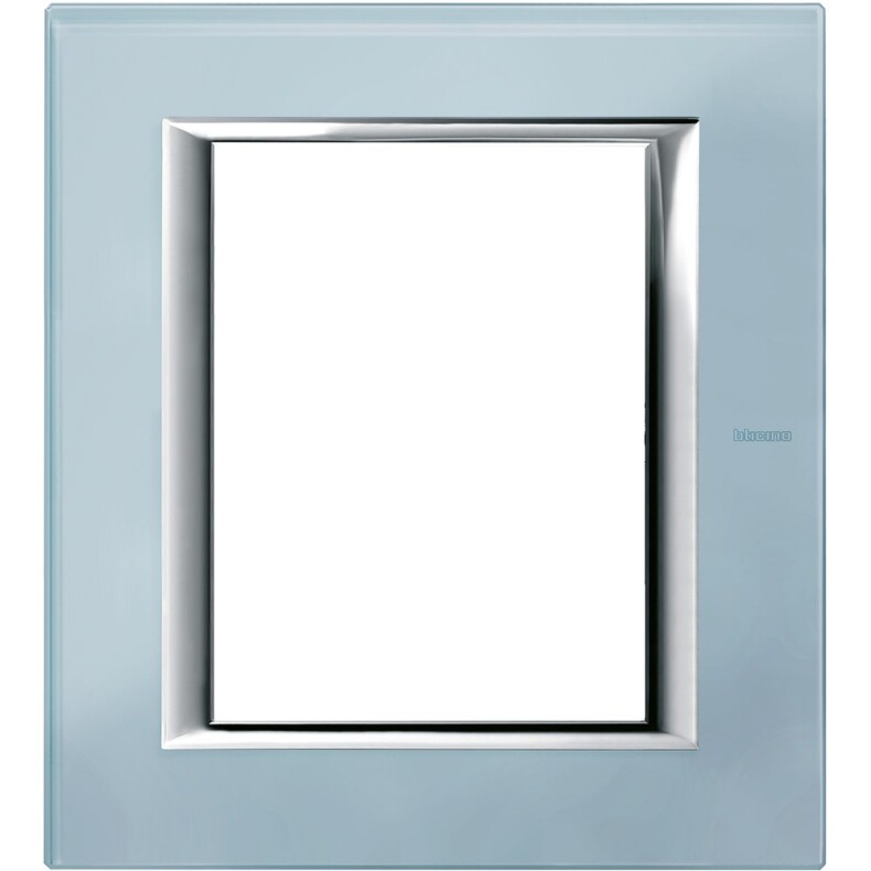 Рамка 1 пост, прямоугольная форма. СТЕКЛО. Цвет Голубое стекло. Итальянский стандарт, 3+3 модуля. Bticino AXOLUTE. HA4826VZS